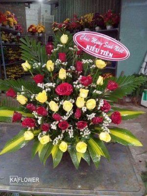 Cua hang hoa tuoi phong dien