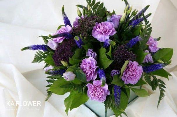 Hoa cẩm chướng tặng mẹ