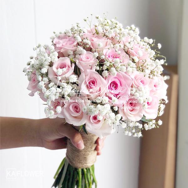 Hoa Cầm Tay Cô Dâu Chân Tình