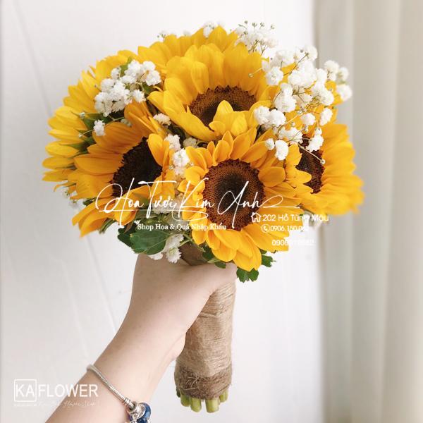 Hoa Cưới Ấm Áp