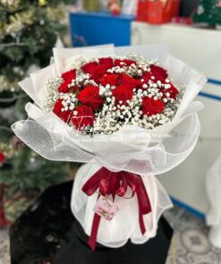 Ngẩn Ngơ